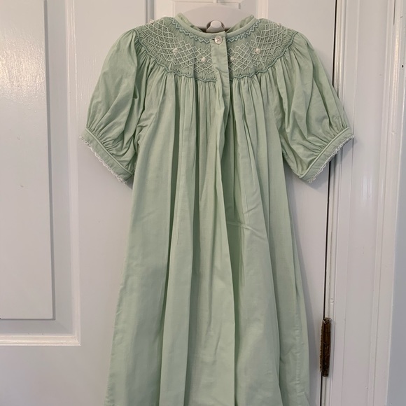 Strasburg green smocked dress size 3 years - Picture 2 of 8